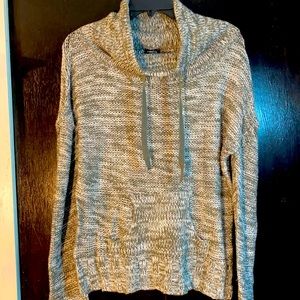 XL Rue21 Gray Mock Neck Knit